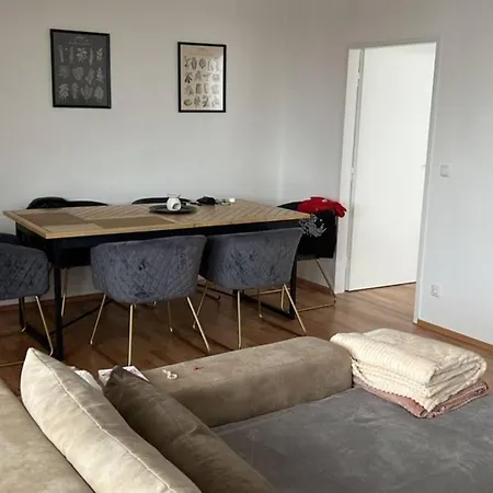 Daire Bahnhoft Stadt 80qm